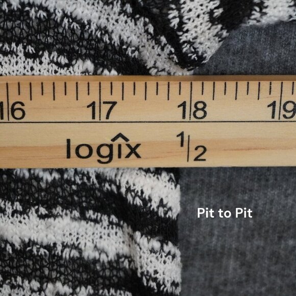 Oh Baby by Motherhood Long Sleeve Black White Striped Maternity Sweater - Picture 5 of 5